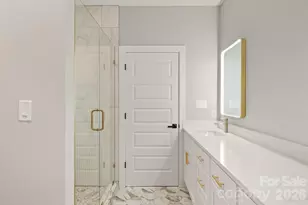 62 Upper Moffitt Rd, Asheville, NC 28805 - Photo 10