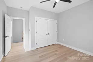 62 Upper Moffitt Rd, Asheville, NC 28805 - Photo 22