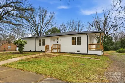 523 Biltmore Street, Mooresville, NC 28115 - Photo 2