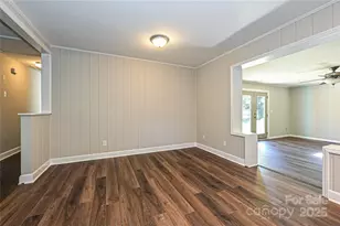 1514 Briarfield Dr, Charlotte, NC 28205 - Photo 6