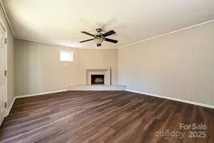 1514 Briarfield Dr, Charlotte, NC 28205 - Photo 14