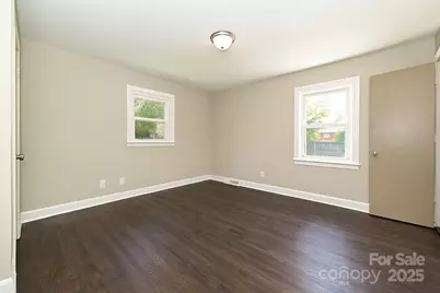 1514 Briarfield Drive, Charlotte, NC 28205 - Photo 16