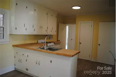 636 Statesville Boulevard, Salisbury, NC 28144 - Photo 4