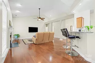 8907 Steelechase Dr, Charlotte, NC 28273 - Photo 8