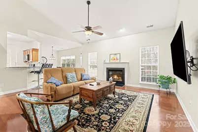 8907 Steelechase Drive, Charlotte, NC 28273 - Photo 4