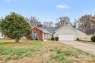 8907 Steelechase Dr, Charlotte, NC 28273 - Photo 42