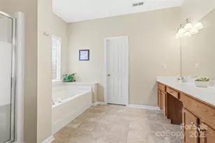 8907 Steelechase Dr, Charlotte, NC 28273 - Photo 18