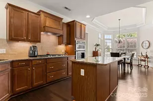 2071 Bronze Leaf Dr, Fort Mill, SC 29707 - Photo 6