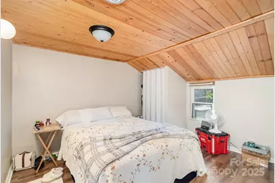 808 Harrisburg Drive SW, Lenoir, NC 28645 - Photo 10