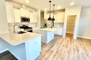 1542 Swallow Tail Dr, Belmont, NC 28012 - Photo 4