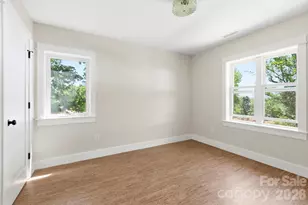 13 Fireside Dr, Asheville, NC 28806 - Photo 12