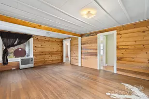 1906 Ratcliff Cove Rd, Waynesville, NC 28786 - Photo 16