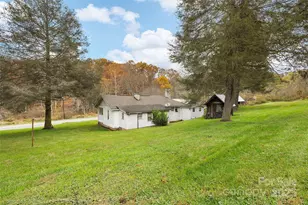 1906 Ratcliff Cove Rd, Waynesville, NC 28786 - Photo 6