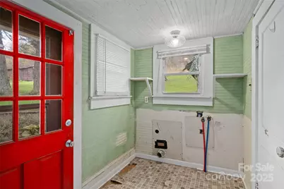 1906 Ratcliff Cove Road, Waynesville, NC 28786 - Photo 8