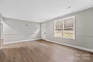 2022 Old Oakland Cir, Lancaster, SC 29720 - Photo 2