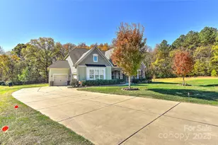 3217 Lexie Ln, Monroe, NC 28110 - Photo 2