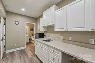 2710 Ashbourne Dr, Gastonia, NC 28056 - Photo 22