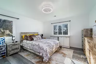 1 Wintry Dr, Hendersonville, NC 28792 - Photo 16