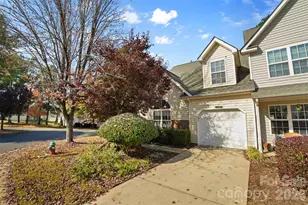 2296 Hanover Ct, Fort Mill, SC 29707 - Photo 2
