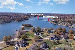 143 S Gibbs Rd, Mooresville, NC 28117 - Photo 4