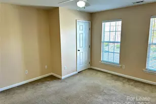 7946 Mariners Pointe Cir, Denver, NC 28037 - Photo 32