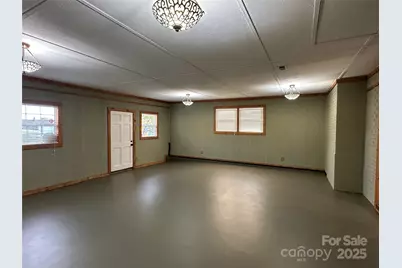 2945 Freezer Locker Road, Hudson, NC 28638 - Photo 20