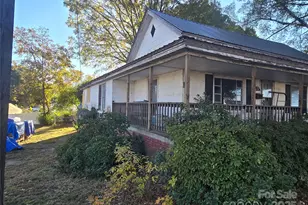 704 Sloop Ave, Kannapolis, NC 28083 - Photo 2