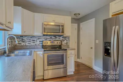 209 Stoney Point Way, Candler, NC 28715 - Photo 12