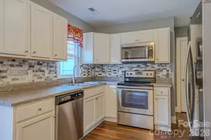 209 Stoney Pt Wy, Candler, NC 28715 - Photo 10