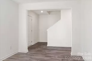 515 Tomlin Trail, Spartanburg, SC 29301 - Photo 6