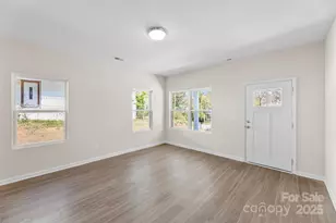 607 Meadow St, Spencer, NC 28159 - Photo 8