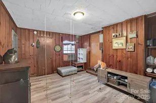 611 W Main Street Ext, Lincolnton, NC 28092 - Photo 4