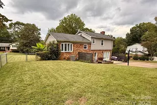 1258 Cambridge St, Gastonia, NC 28054 - Photo 38