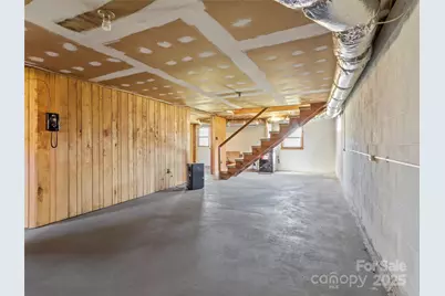 1879 White Oak Road, Burnsville, NC 28714 - Photo 28