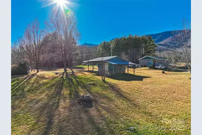 1879 White Oak Road, Burnsville, NC 28714 - Photo 36
