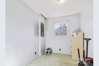 1879 White Oak Road, Burnsville, NC 28714 - Photo 18