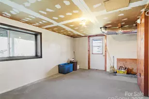 1879 White Oak Rd, Burnsville, NC 28714 - Photo 26