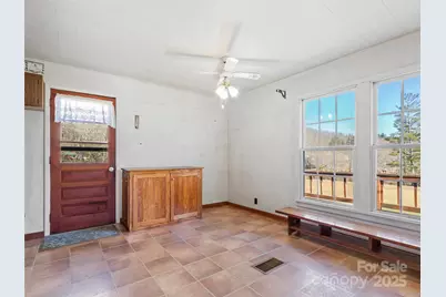 1879 White Oak Road, Burnsville, NC 28714 - Photo 12