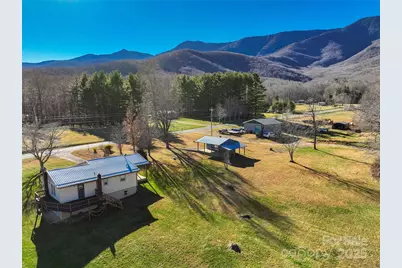 1879 White Oak Road, Burnsville, NC 28714 - Photo 34