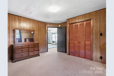 1879 White Oak Road, Burnsville, NC 28714 - Photo 20