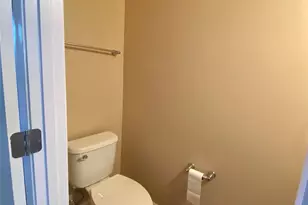 2601 Silverthorn Dr, Charlotte, NC 28273 - Photo 4