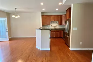 2601 Silverthorn Dr, Charlotte, NC 28273 - Photo 10