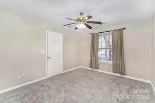 8230 Rudolph Rd, Charlotte, NC 28216 - Photo 30