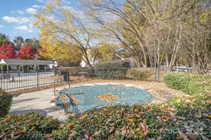 8230 Rudolph Rd, Charlotte, NC 28216 - Photo 46