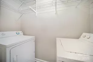 8230 Rudolph Rd, Charlotte, NC 28216 - Photo 38