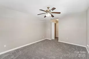 8230 Rudolph Rd, Charlotte, NC 28216 - Photo 28
