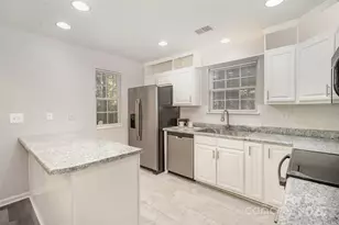 8230 Rudolph Rd, Charlotte, NC 28216 - Photo 22