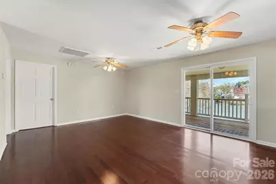 7088 Wateredge Drive, Sherrills Ford, NC 28673 - Photo 12