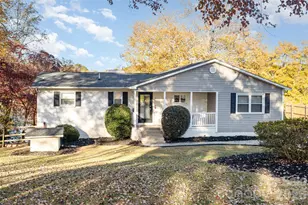 7088 Wateredge Dr, Sherrills Ford, NC 28673 - Photo 6