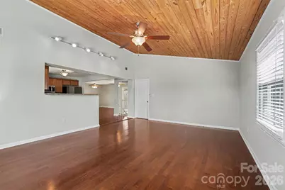 7088 Wateredge Drive, Sherrills Ford, NC 28673 - Photo 10